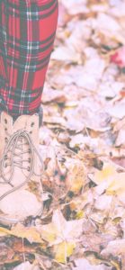 枯れ葉と女の子2