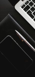 スマホとボールペン