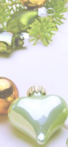 緑色のハート型のツリー飾り1