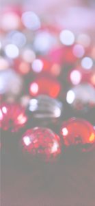 ワインカラーとシルバーの飾り6