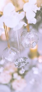 透明のクリスマスツリーの飾り1