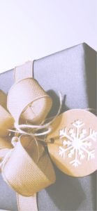 ベージュのリボンのプレゼント2