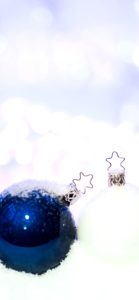 雪の上のツリー飾り1