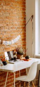 ハロウィンディスプレイの机2