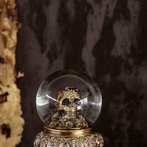 ガラスの中のドクロ1