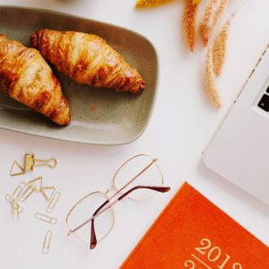 クロワッサンとメガネ