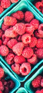 容器に入ったベリー