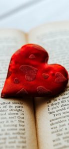 本とハート1
