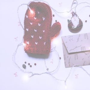 赤い毛糸の手袋1