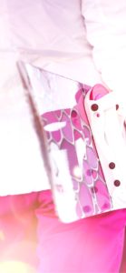 女の子とスノーボード1