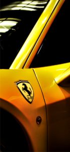 黄色いスポーツカー2