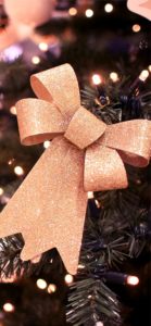 金色のリボンのツリー飾り2