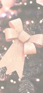 金色のリボンのツリー飾り1