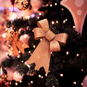 金色のリボンのツリー飾り2
