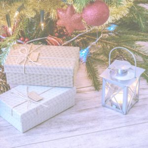 ランタンとクリスマスプレゼント1