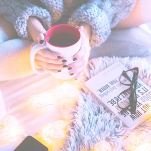 部屋でくつろぐクリスマス1