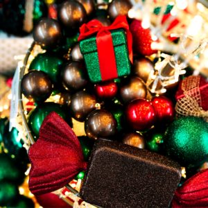 赤・金・緑のツリー飾り1