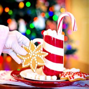 ストライプのカップとクッキー2