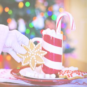 ストライプのカップとクッキー1