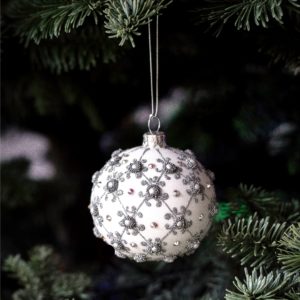 クラッシックなツリーの飾り2