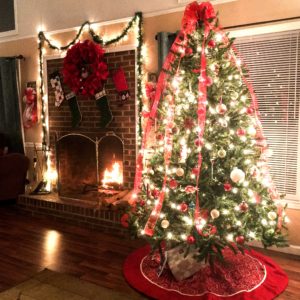 暖炉とクリスマスツリー1