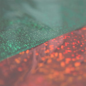 赤と緑のキラキラした生地2