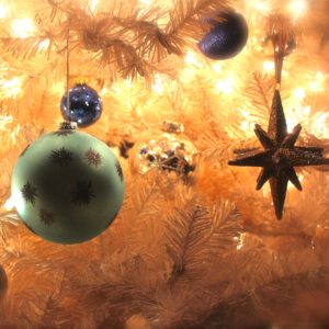 白いクリスマスツリー3