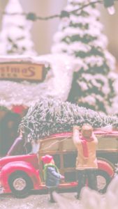 クリスマスの準備をする親子1