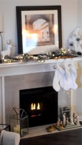 暖炉のクリスマス飾り1