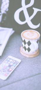 スマホとコーヒー1