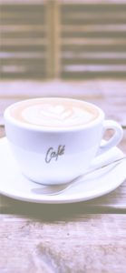 白いコーヒーカップ1