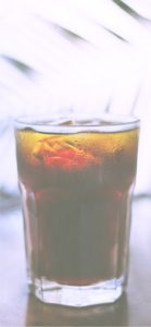 ブラックのアイスコーヒー1