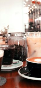 にぎやかなテーブル2