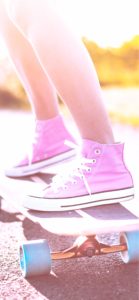 スケートボードと女の子