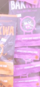 ピンクのパッケージのお菓子2