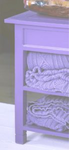 紫色のセーター1