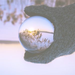 球体の中の冬景色1