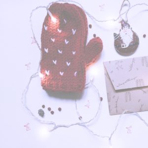 赤い毛糸の手袋1