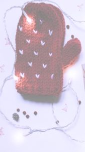 赤い毛糸の手袋1