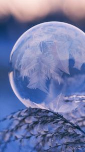 球体の中の冬景色3