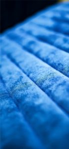 ブルーのソファー