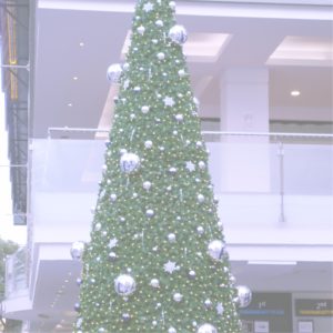 横浜・元町のクリスマスツリー1