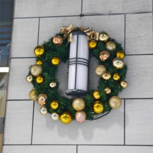 横浜・元町のクリスマスリース1