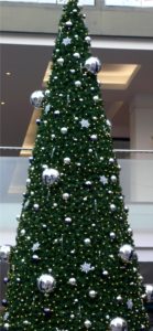 横浜元町のクリスマスツリー2