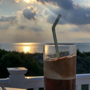 海とアイスラテ1