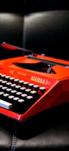 オレンジのタイプライター2