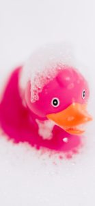 ピンクのあひるのおもちゃ3