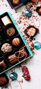 ブルーの箱入りチョコレート1