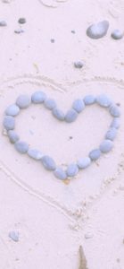 石を並べたハート2