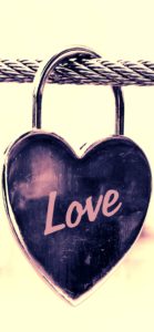 アンティークな南京錠1